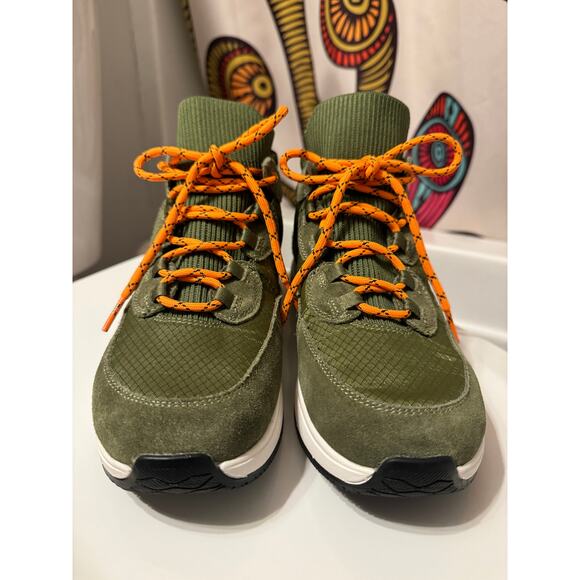 Olive Green Platform High Top Sneakers Women's Size 7.5 NWOT - Picture 4 of 7